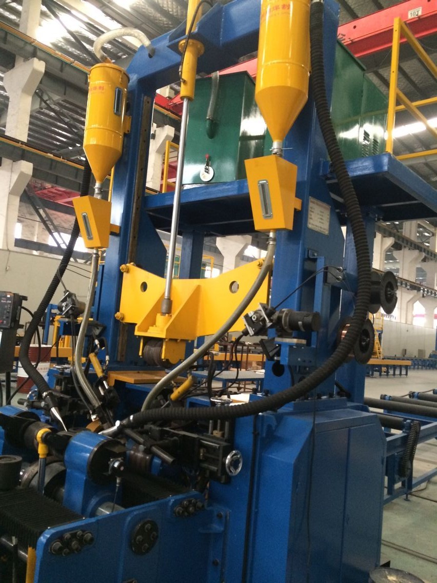 H型鋼拼焊矯一體機(jī) H型鋼拼焊矯一體機(jī)