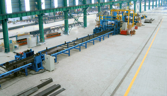 臥式生產(chǎn)線.jpg 臥式生產(chǎn)線.jpg