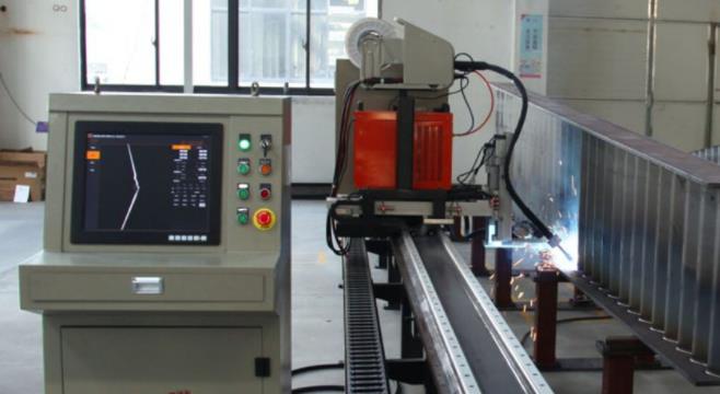 洲翔波紋腹板H型鋼生產(chǎn)線注重哪些方面