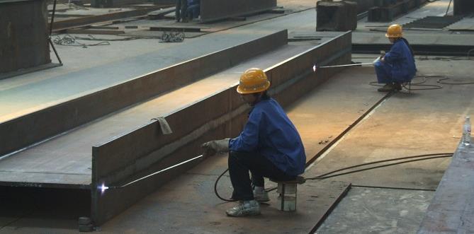 H型鋼輕鋼生產(chǎn)線滿足私人定制