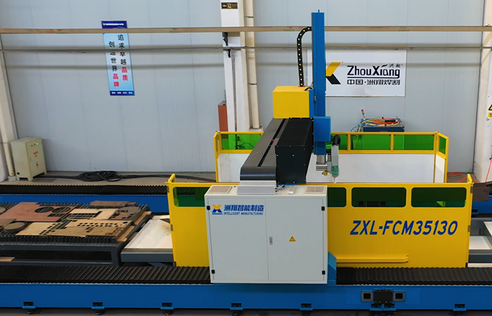 堅持創(chuàng)新 不斷突破|洲翔龍門式型鋼激光二次加工線